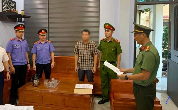 Bắt hiệu trưởng, Trường tiểu học ảnh 1 Bat hieu truong, Truong tieu hoc anh 1
