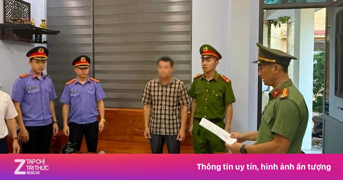 Bắt hiệu trưởng trường tiểu học ở Quảng Trị để điều tra nhận hối lộ