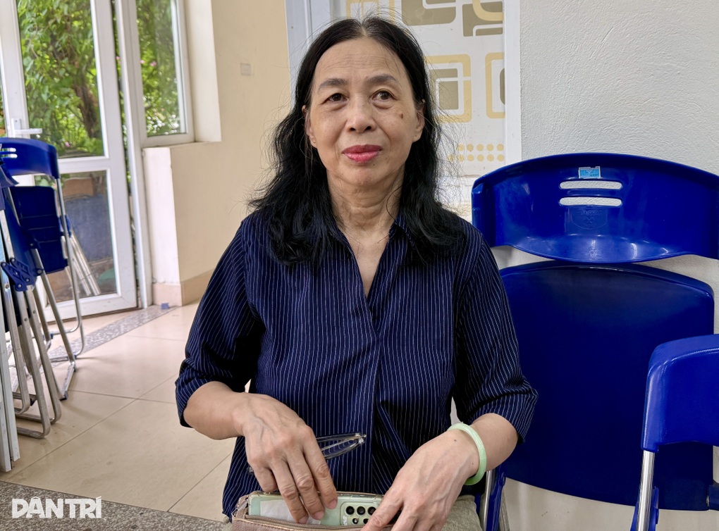 Tổ trưởng khu phố 1.300 hộ dân ở Hà Nội có thể nhận phụ cấp 7 triệu đồng - 2 Tổ trưởng khu phố 1.300 hộ dân ở Hà Nội có thể nhận phụ cấp 7 triệu đồng - 2