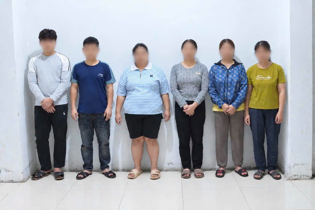 KHÔNG CÓ THAI NHƯNG NÓI DỐI BÁC SĨ ĐÒI MỔ BỎ THAI: CẢ GIA ĐÌNH KÉO NHAU LÊN CHỬI CHANH BÀNH BỆNH VIỆN