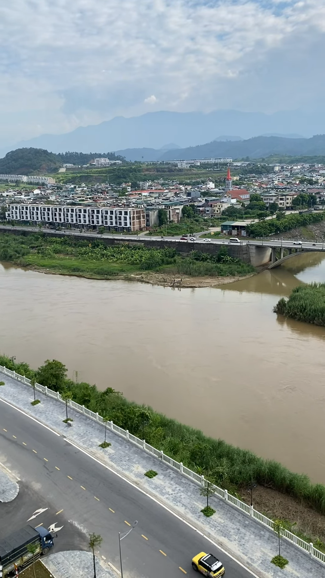 Biến tại Cầu Ngòi Đum , Lào Cai