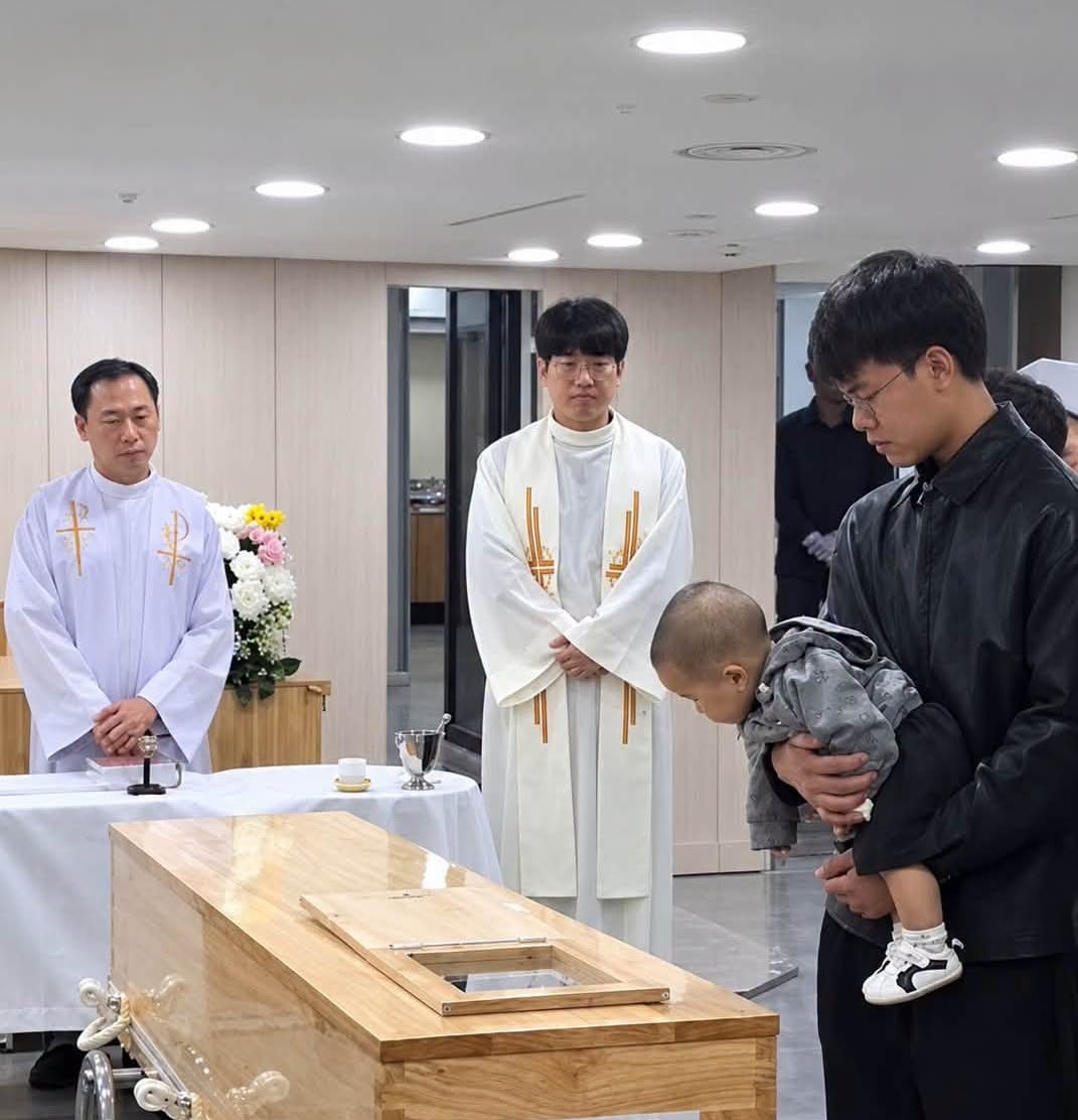 VỀ NHÀ, EM NHÉ…!